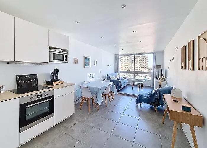 Апартаменты Avec Parking Et Wifi Pres De La - Fr-1-746-33 Курсёль-сюр-Мер